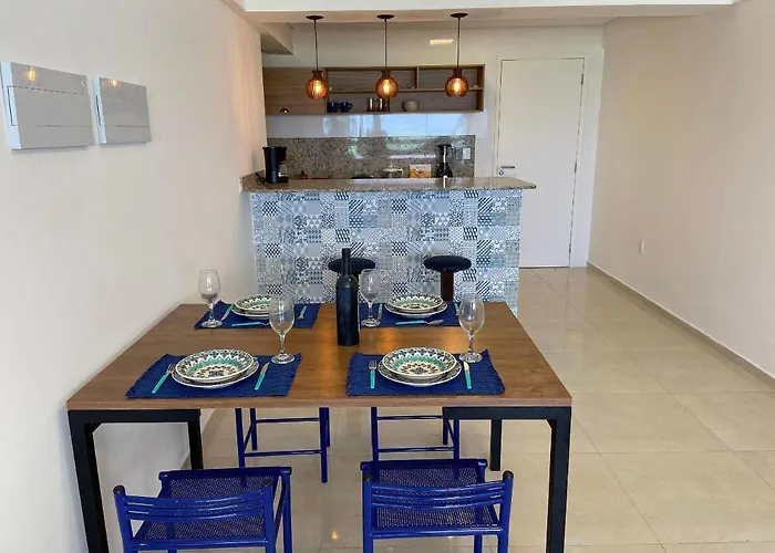Bela Hospedagem - Flat pé na areia no Bessa com vista incrível do mar