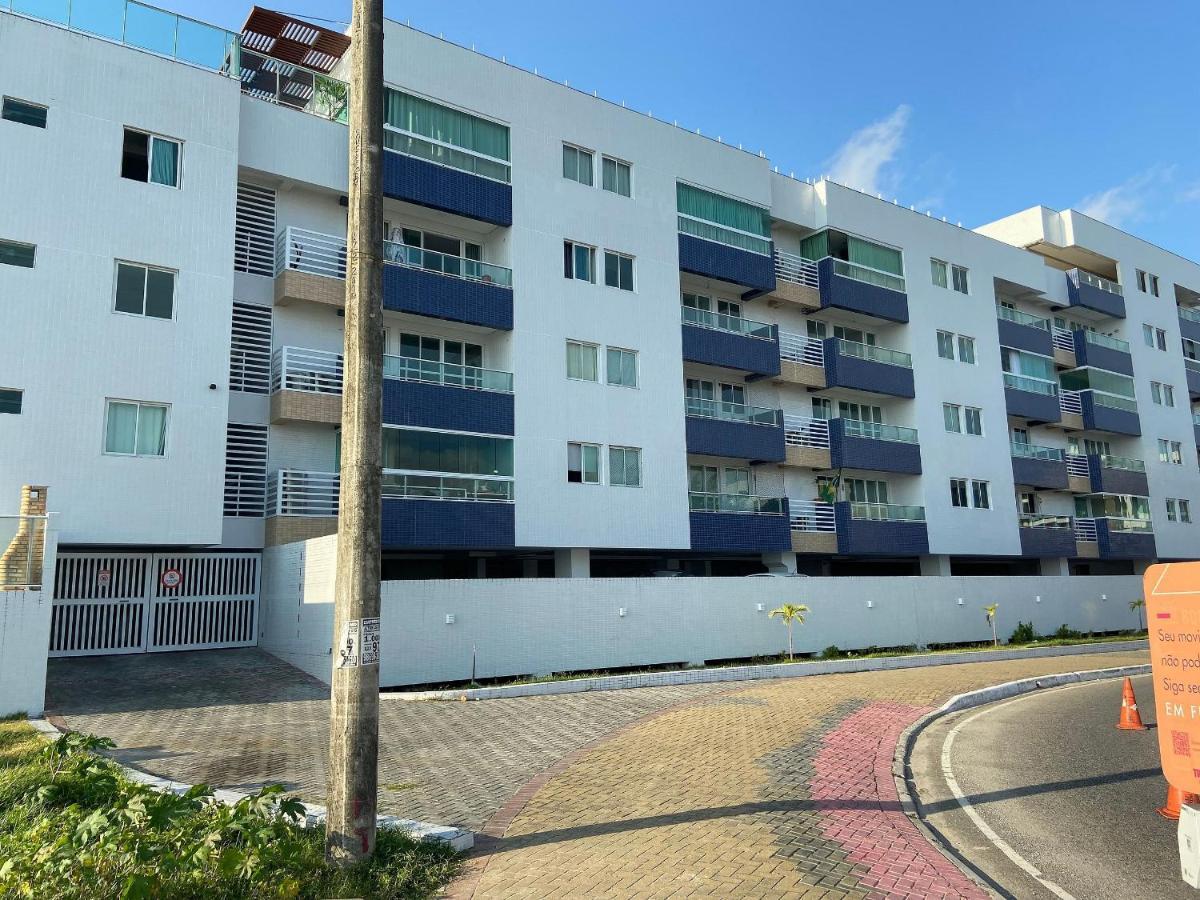Bela - Flat Pé Na Areia No Bessa Com Vista Incrível Do Mar