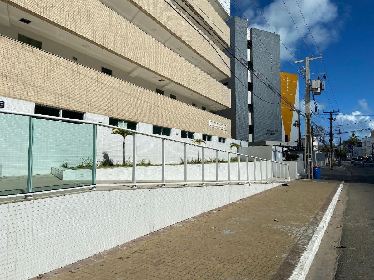 Bela - Flat Pe Na Areia No Bessa Com Vista Incrivel Do Mar * Joao Pessoa